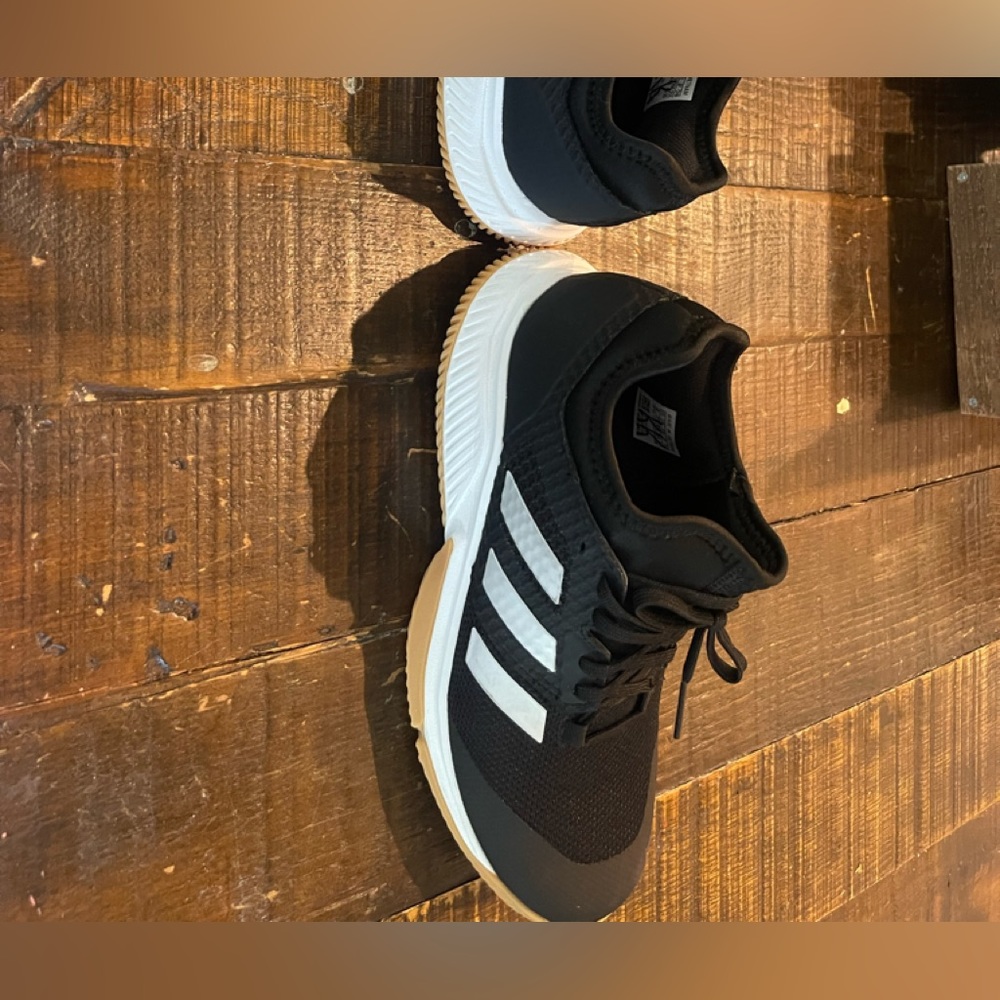 Adidas Women’s Court Team Bounce Volleyball Shoes 9/Black